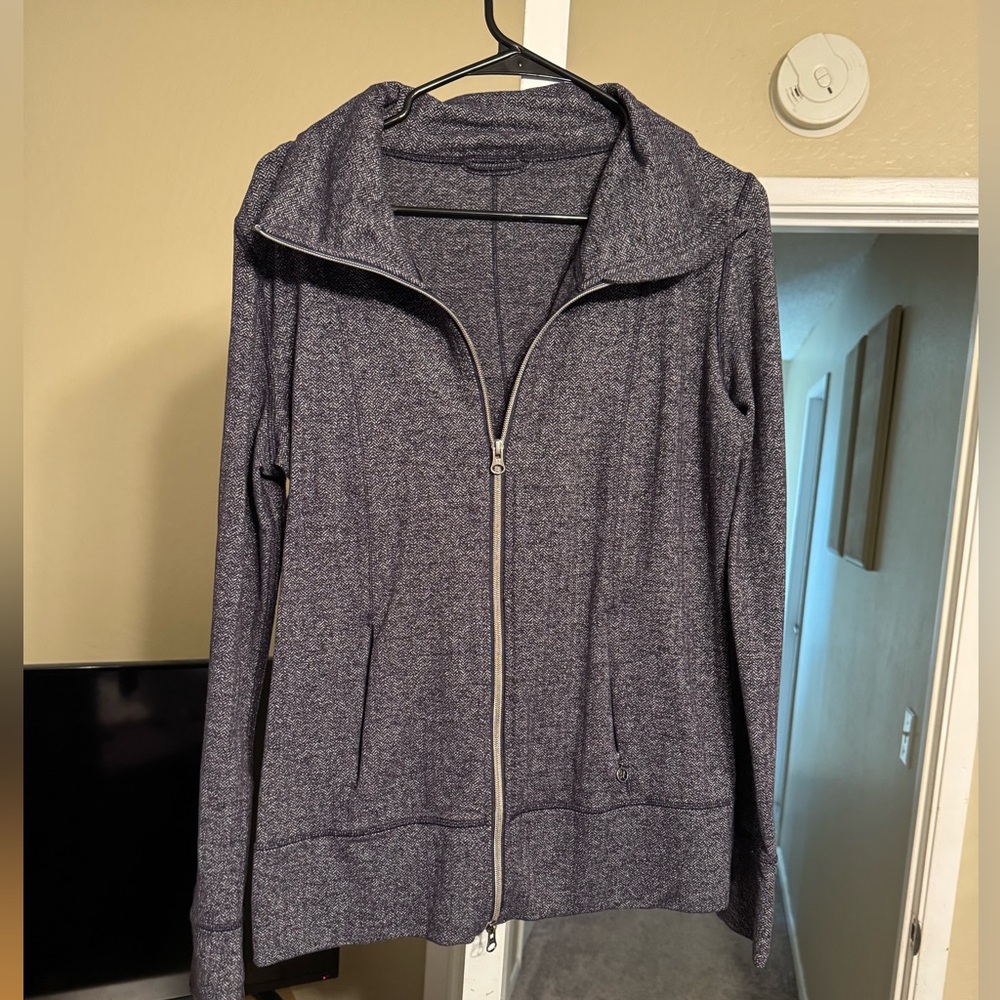 Lululemon zip up hoodie